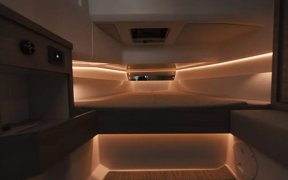 slider 9 Saxdor 400 GTO