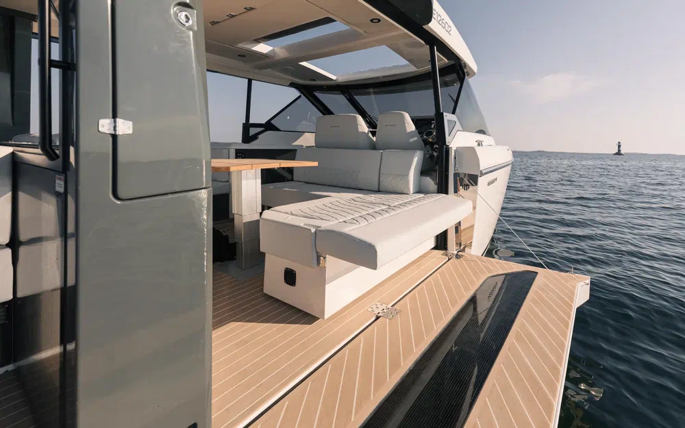 slider 8 Saxdor 400 GTO