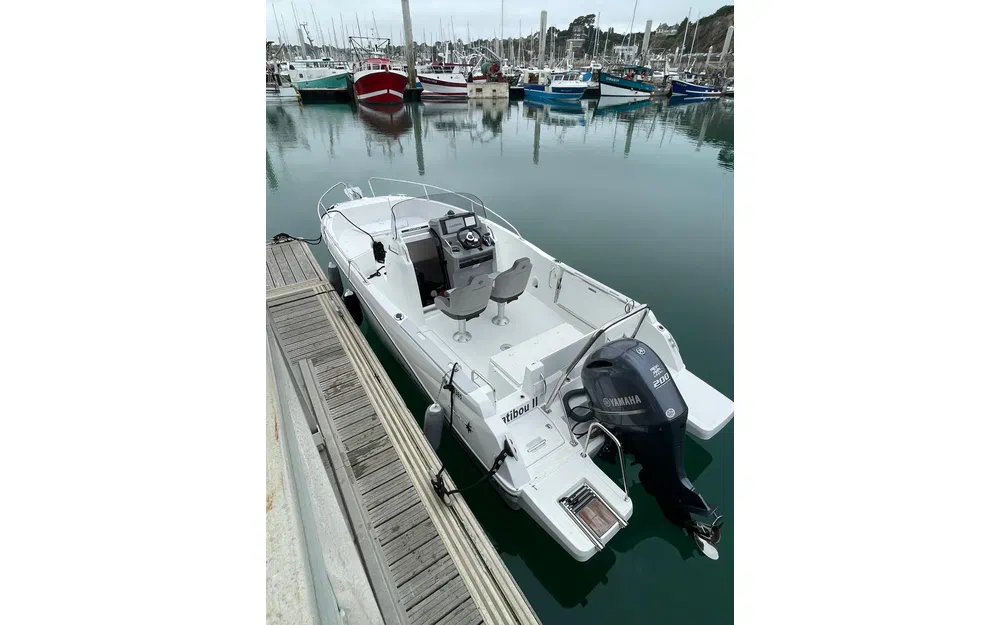 slider 2 Jeanneau Cap Camarat 6.5 CC