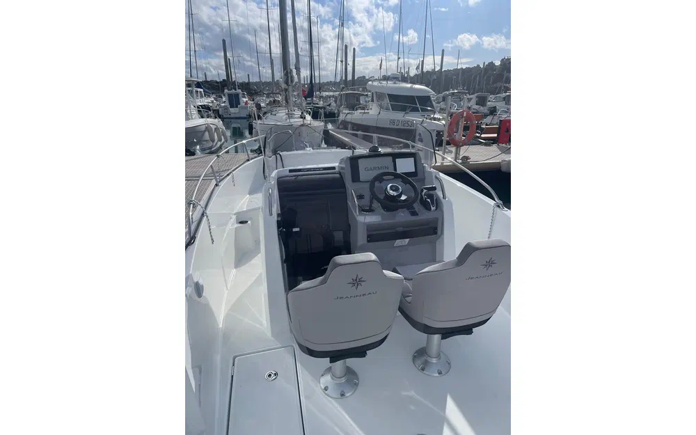 slider 3 Jeanneau Cap Camarat 6.5 CC