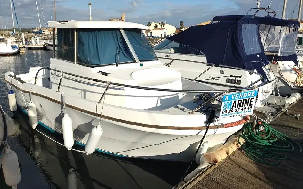 slider 0 Beneteau Antares 620