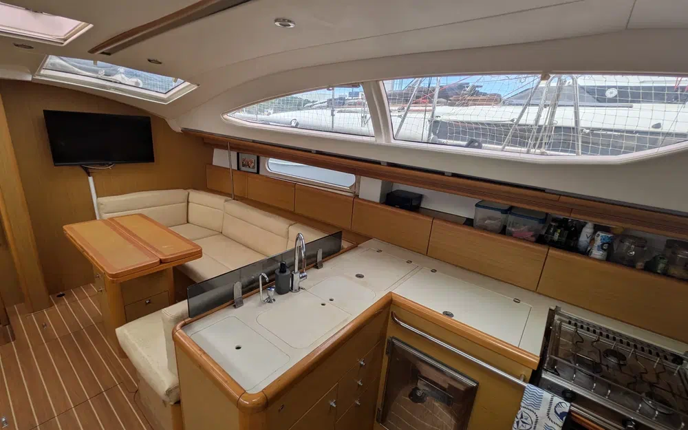 slider 6 Jeanneau Sun Odyssey 45 DS