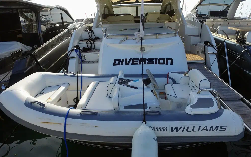 slider 2 Sunseeker Portofino 48