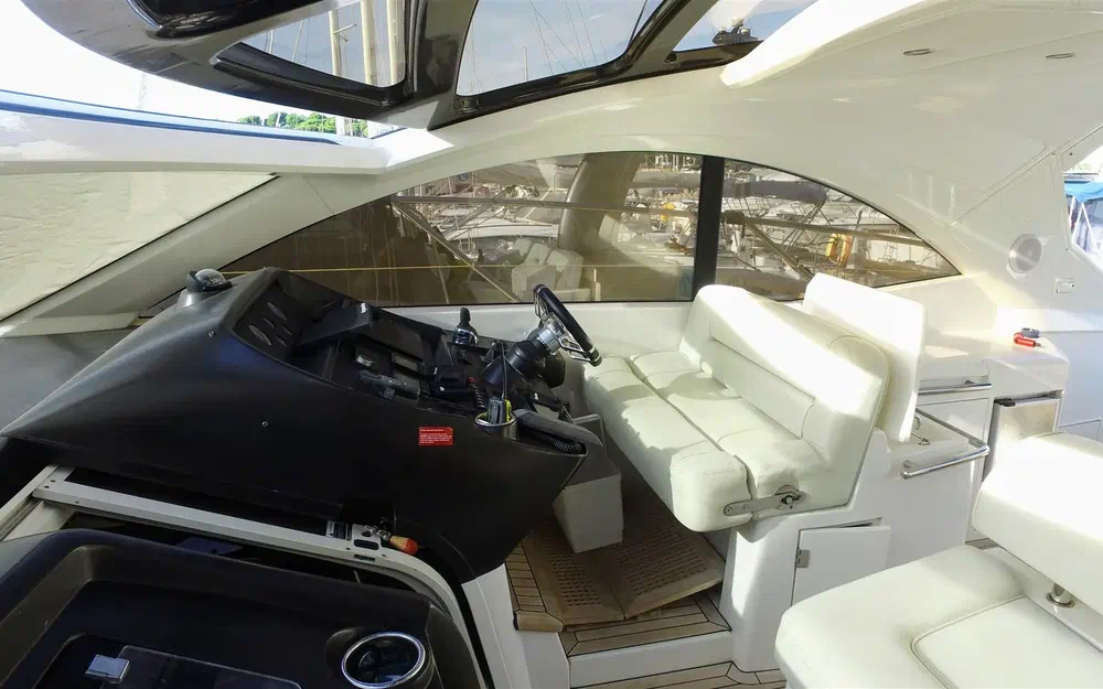 slider 6 Sunseeker Portofino 48