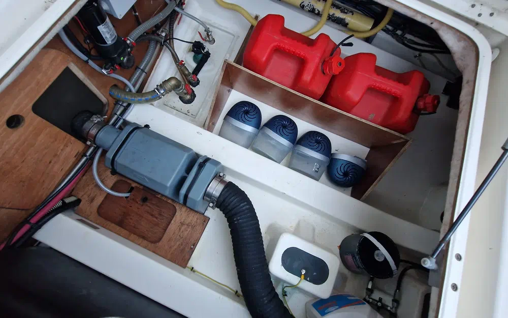 slider 14 Jeanneau Merry Fisher 805