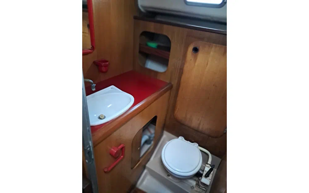 slider 14 Beneteau Antares 800