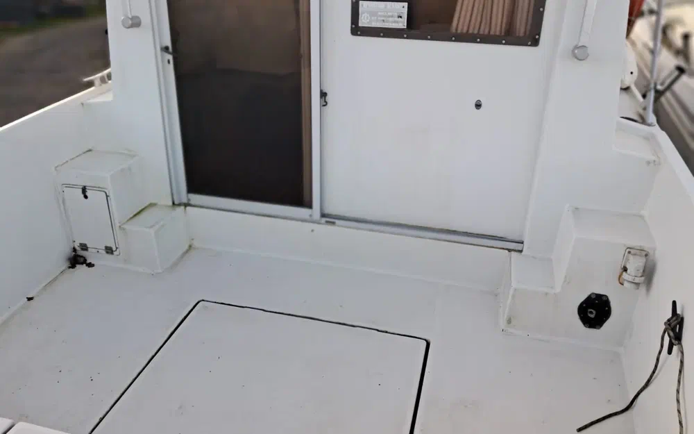 slider 6 Beneteau Antares 800