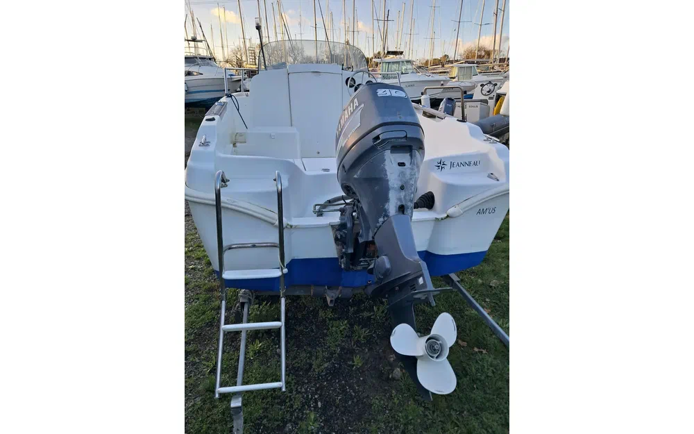 slider 1 Jeanneau Merry Fisher 480