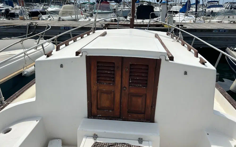 slider 4 Menorquin 31 Cabine