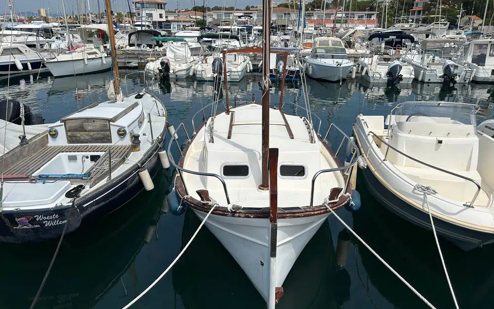 slider 2 Menorquin 31 Cabine