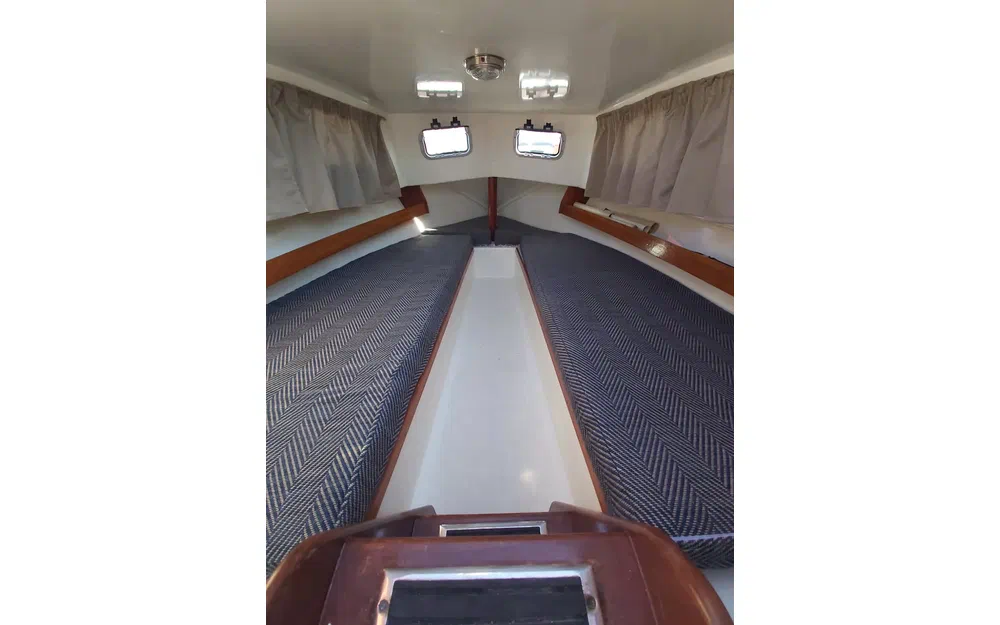 slider 6 Menorquin 31 Cabine