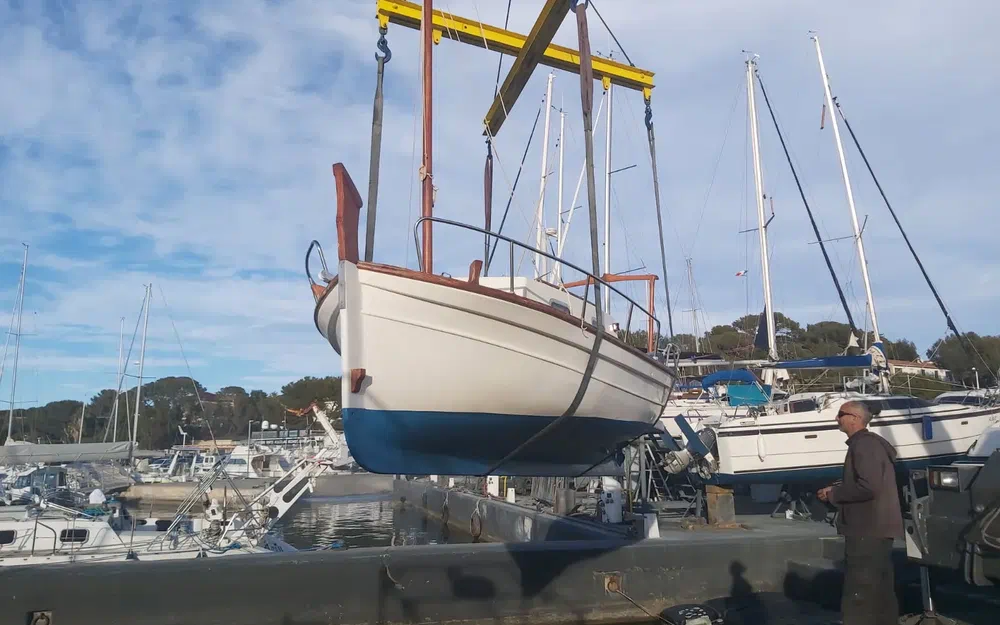 slider 3 Menorquin 31 Cabine