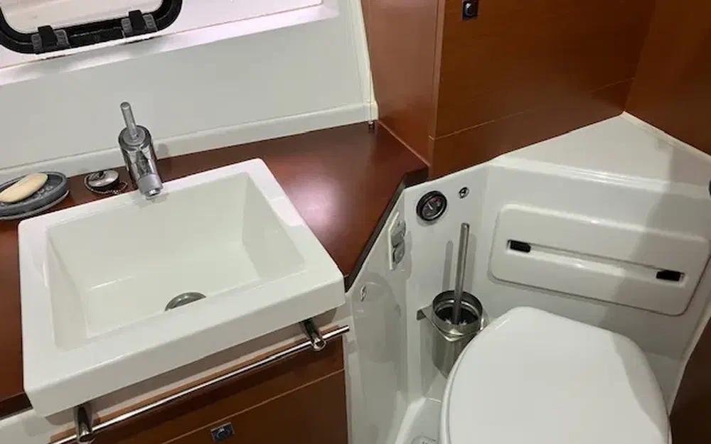 slider 16 Jeanneau NC 11