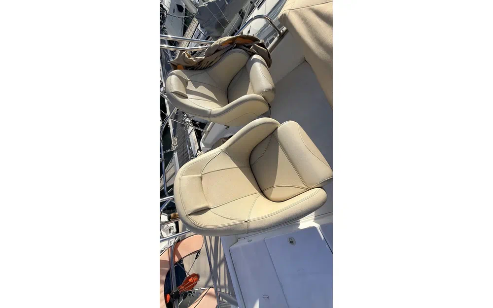 slider 14 Beneteau Antares 10.80