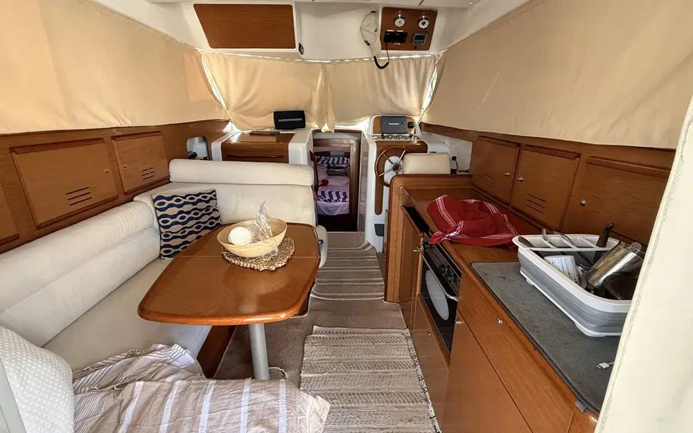 slider 18 Beneteau Antares 10.80