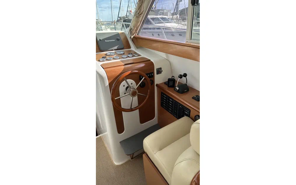 slider 24 Beneteau Antares 10.80
