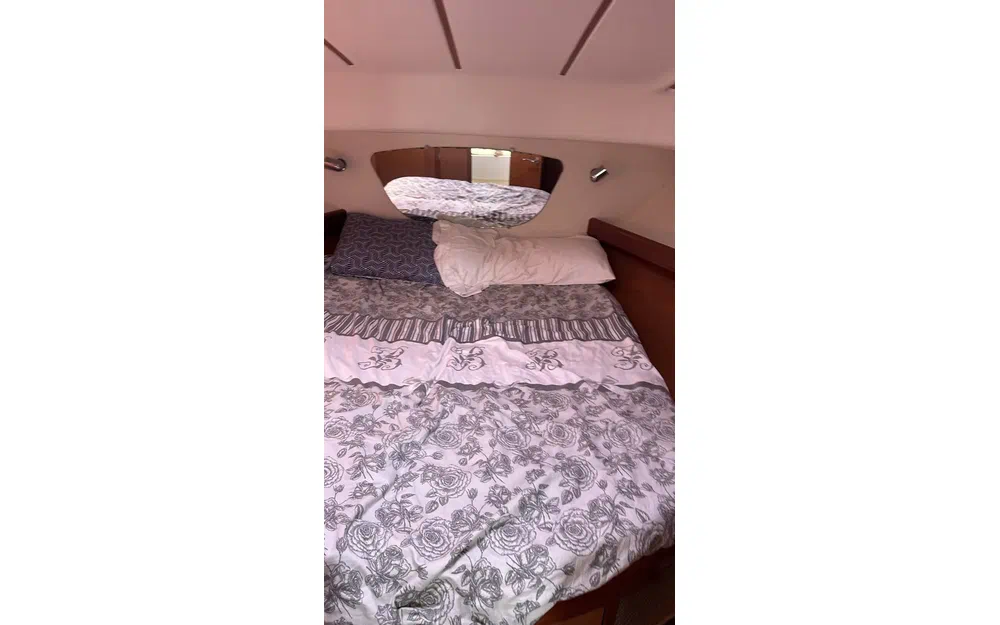 slider 29 Beneteau Antares 10.80