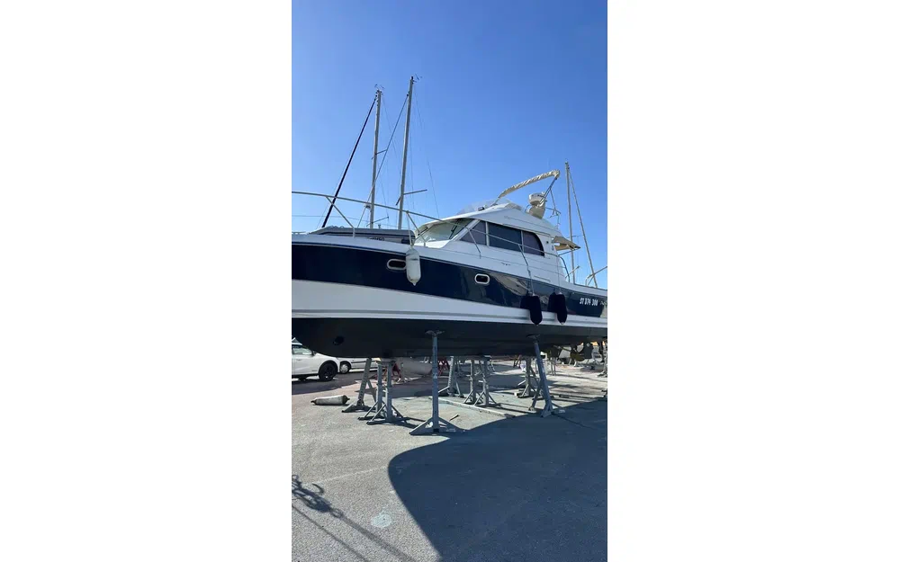 slider 3 Beneteau Antares 10.80