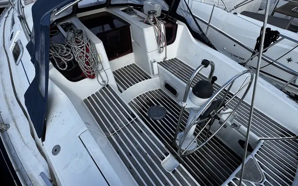 slider 9 Jeanneau Sun Odyssey 34