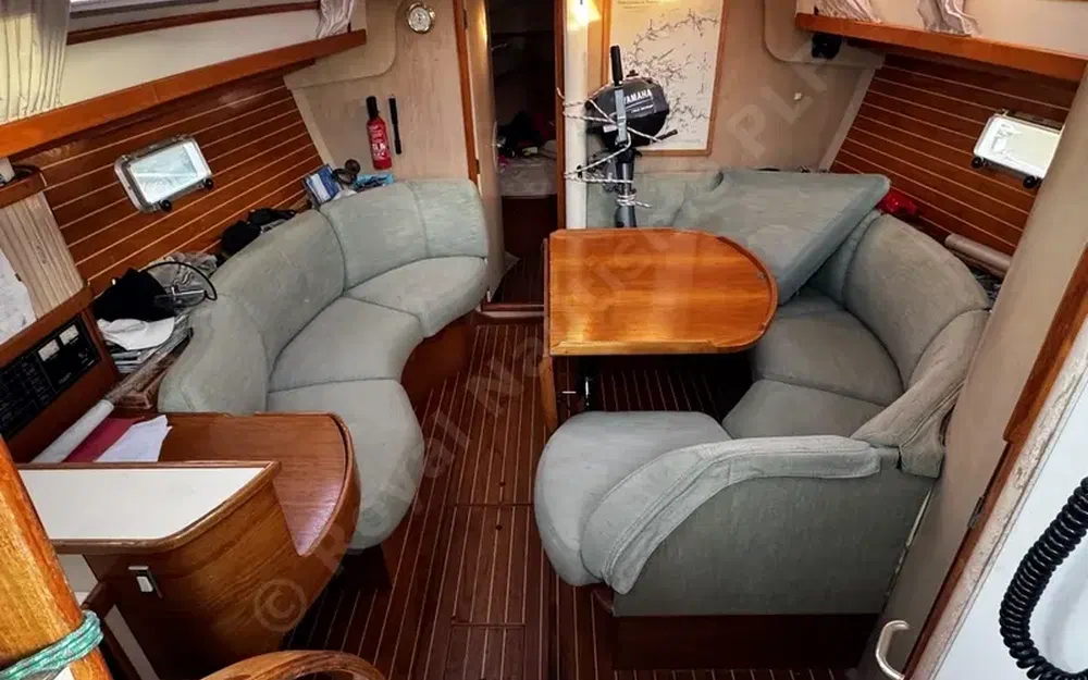 slider 11 Jeanneau Sun Odyssey 34