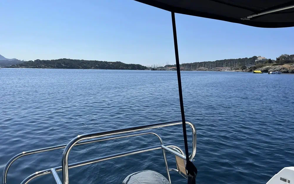 slider 12 Jeanneau Merry Fisher 895