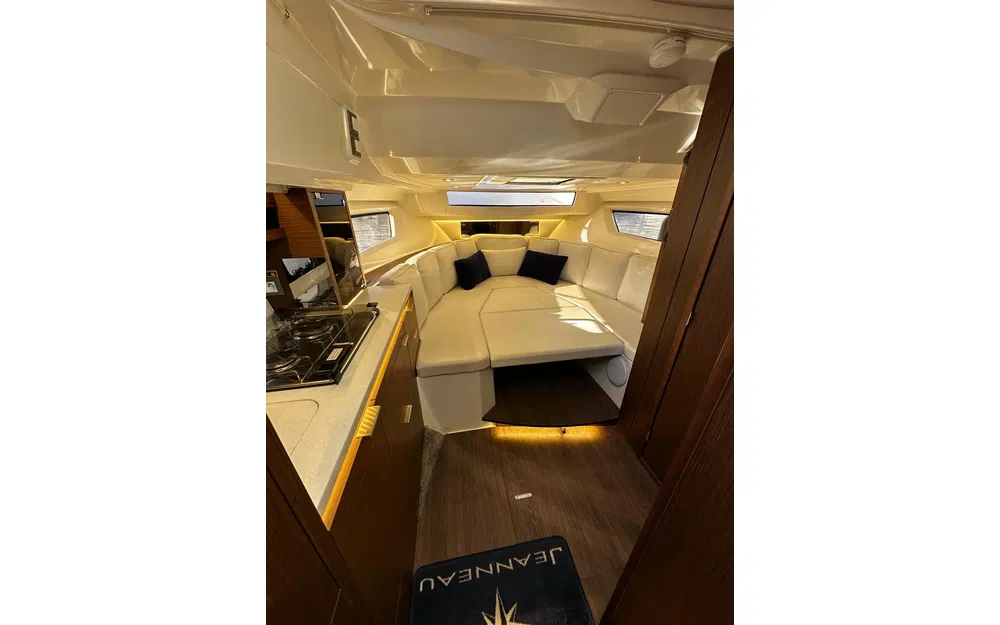 slider 16 Jeanneau Cap Camarat 10.5 WA