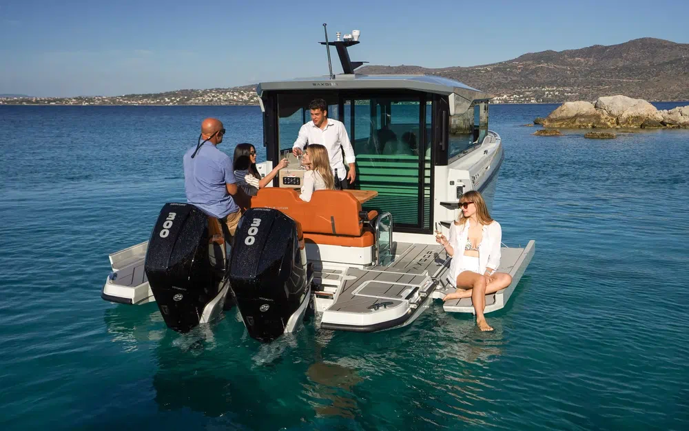 slider 10 Saxdor 320 GTC