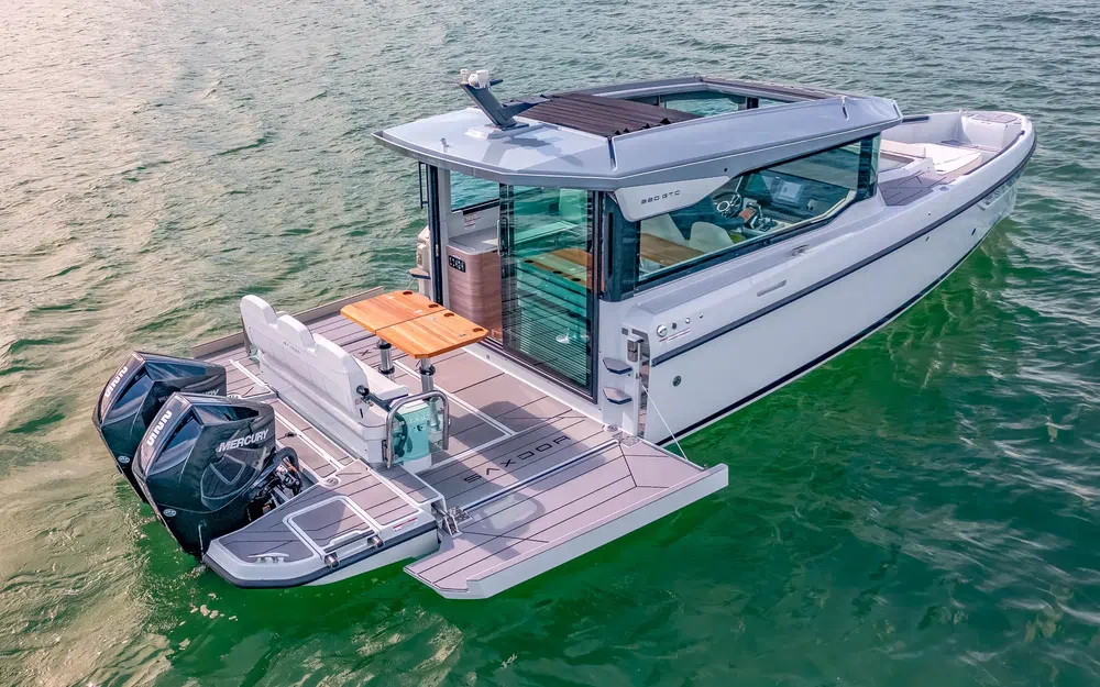 slider 9 Saxdor 320 GTC