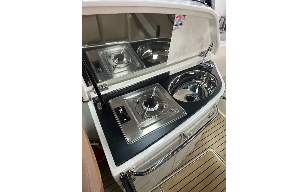 slider 16 Quicksilver Activ 755 Cruiser