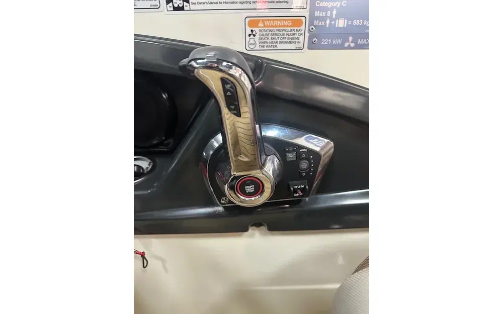 slider 20 Quicksilver Activ 755 Cruiser