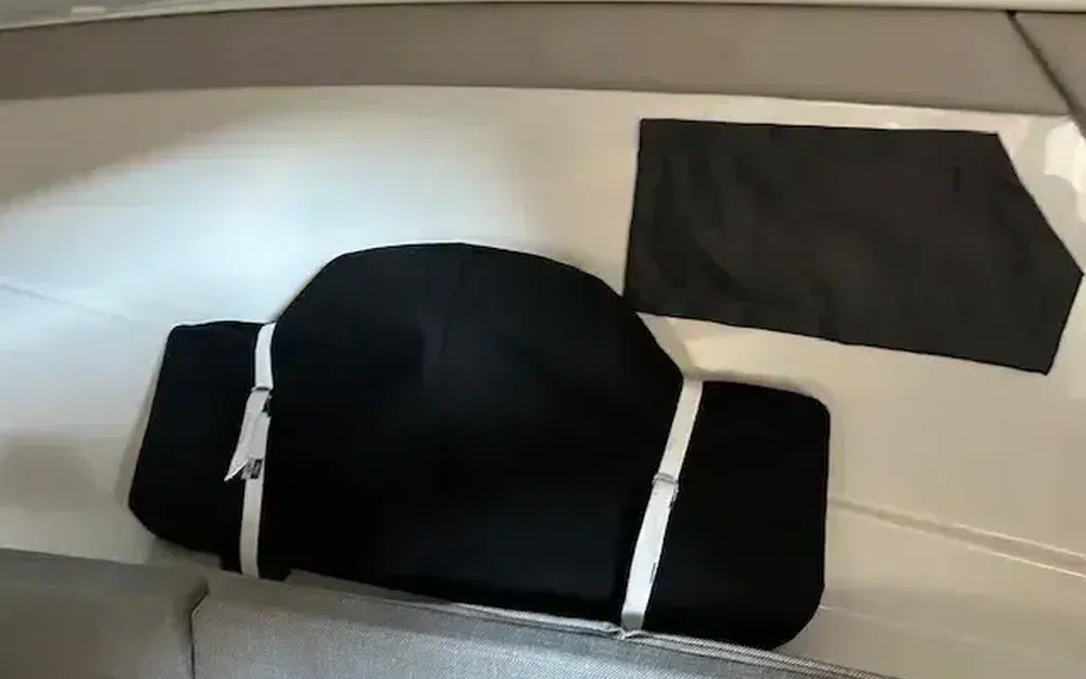 slider 11 Quicksilver Activ 755 Sundeck