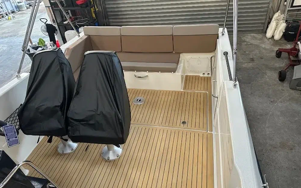 slider 2 Quicksilver Activ 755 Sundeck