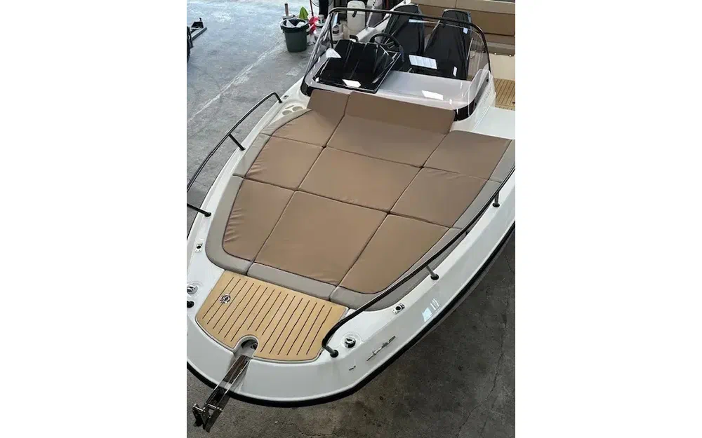 slider 3 Quicksilver Activ 755 Sundeck