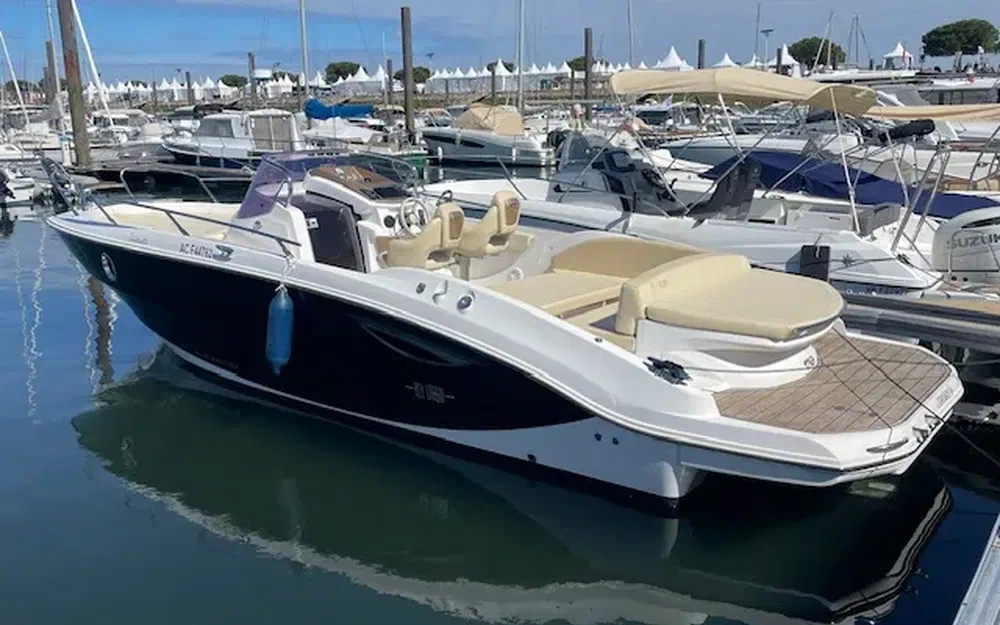 slider 0 Sessa Marine Key Largo 27 Inboard