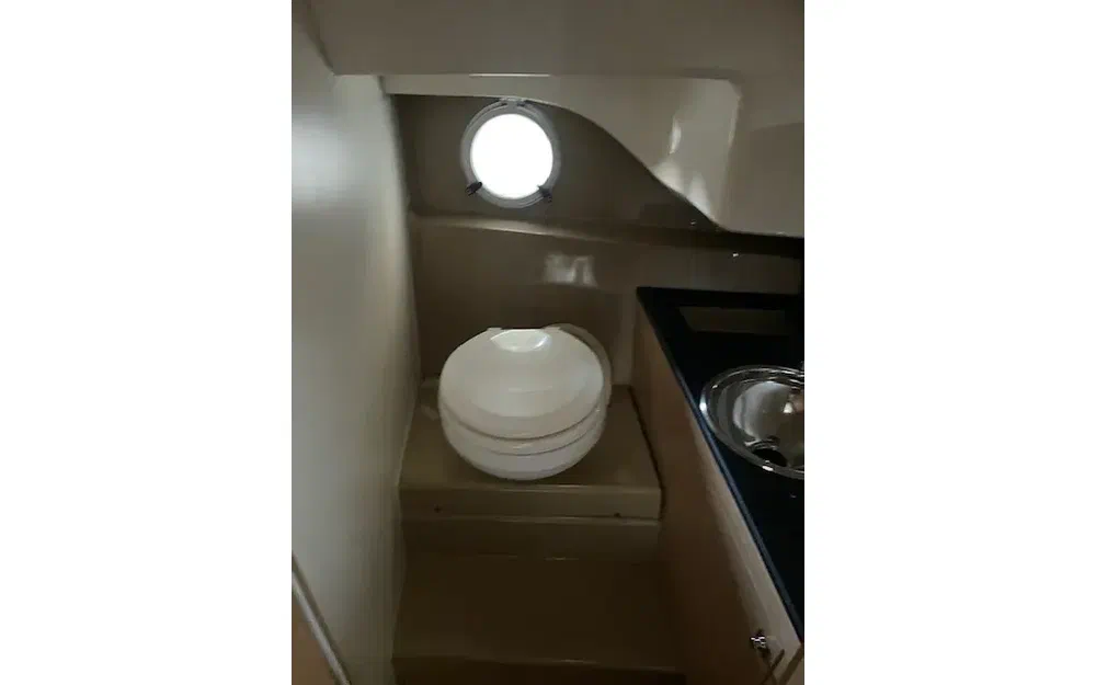 slider 5 Sessa Marine Key Largo 27 Inboard