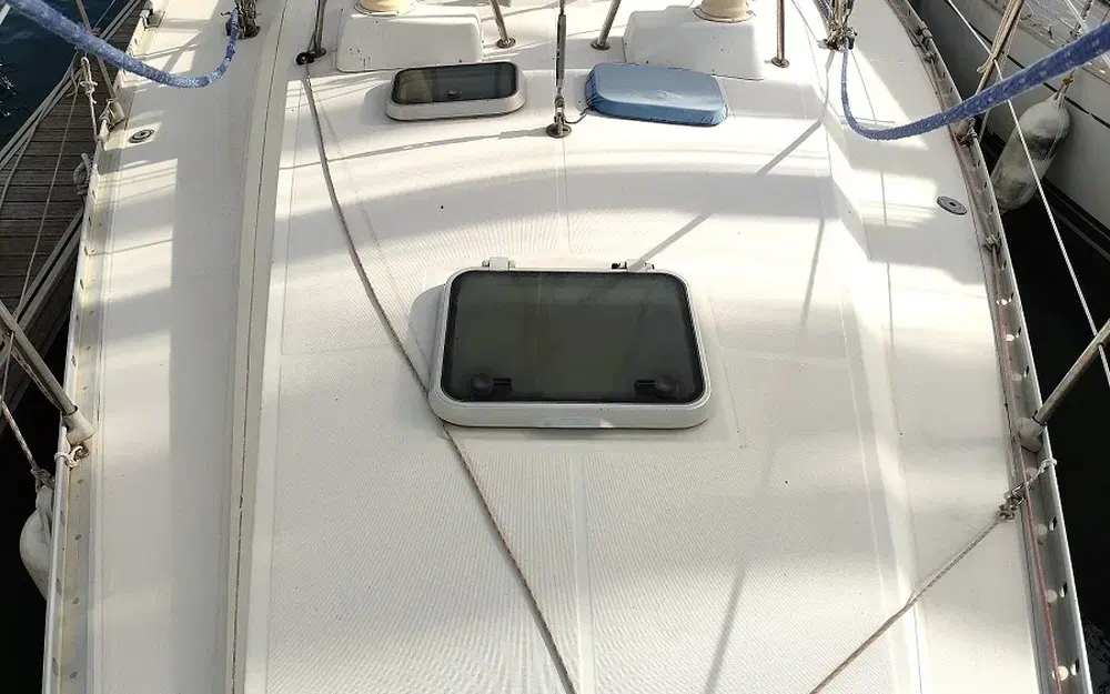 slider 12 Beneteau Oceanis 390