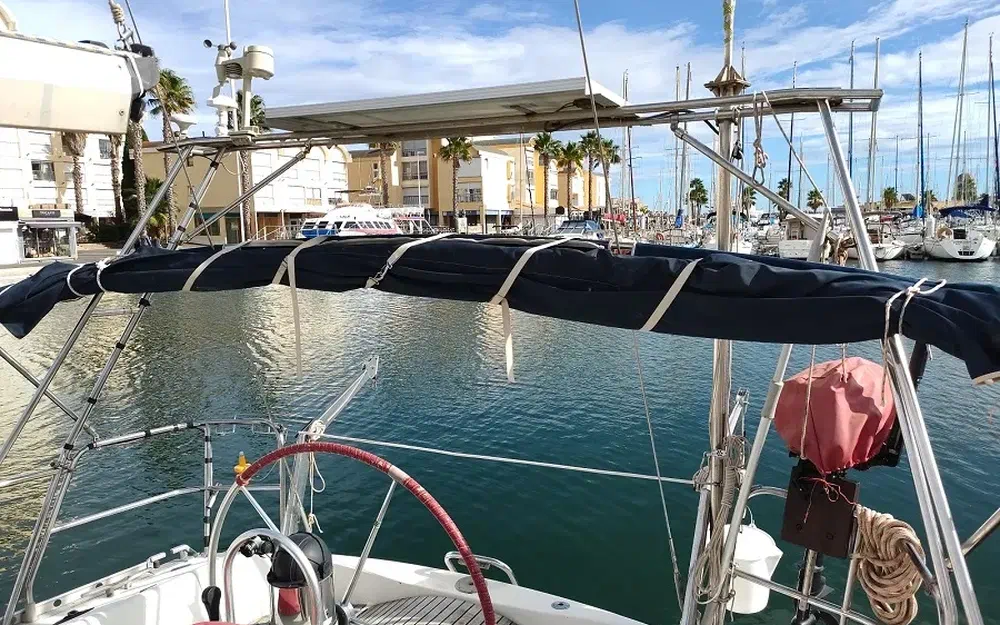 slider 21 Beneteau Oceanis 390