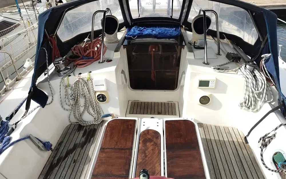 slider 26 Beneteau Oceanis 390