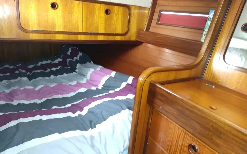 slider 54 Beneteau Oceanis 390