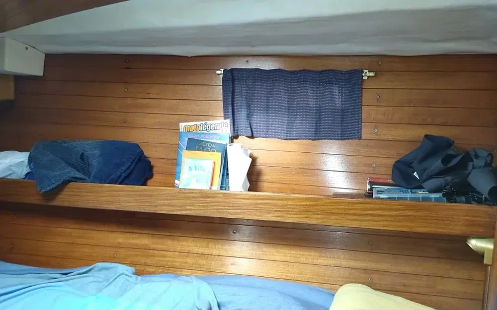 slider 66 Beneteau Oceanis 390