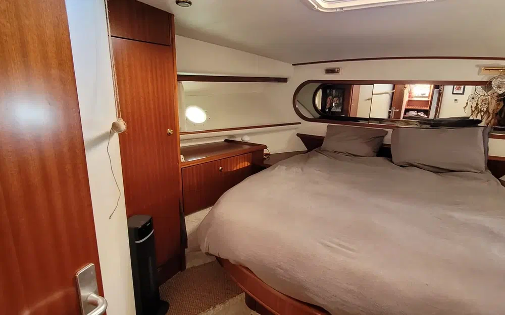 slider 17 Guy Couach 1401