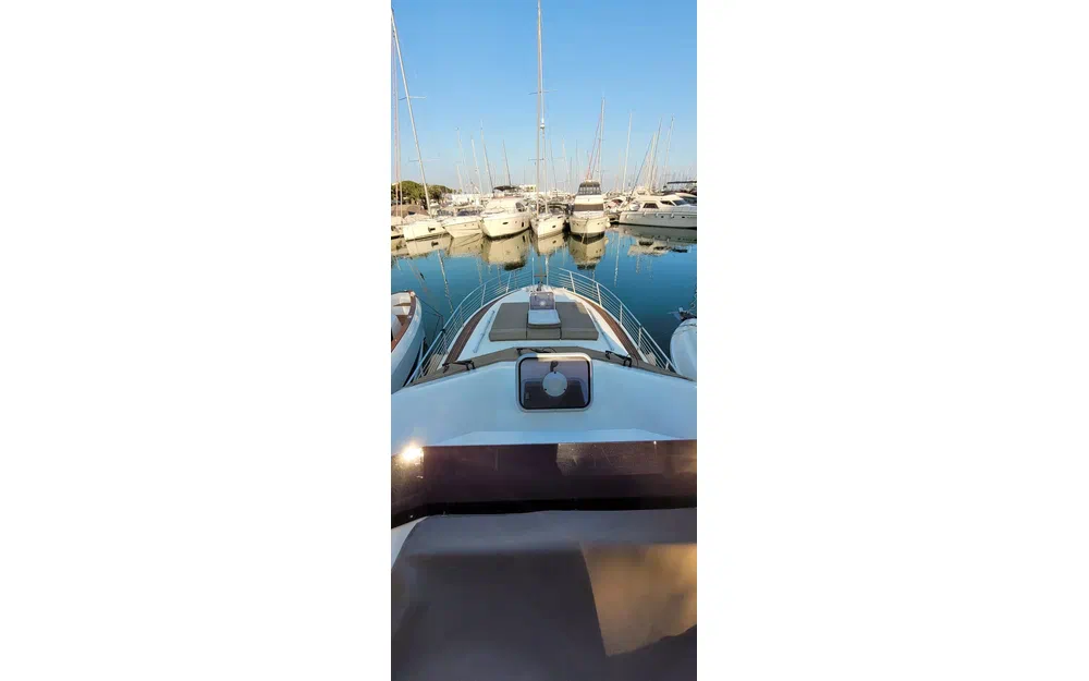 slider 28 Guy Couach 1401