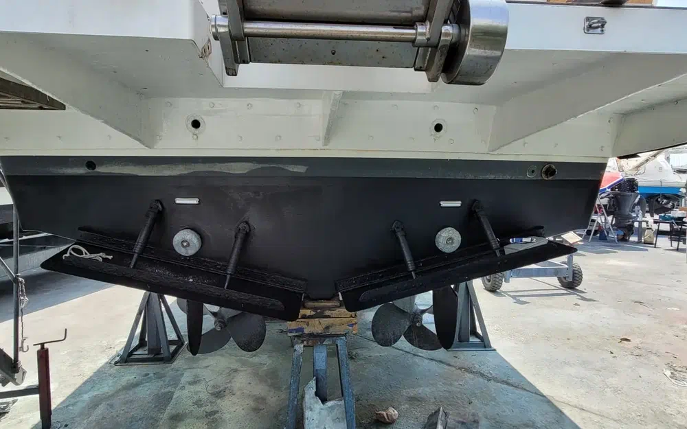 slider 38 Guy Couach 1401