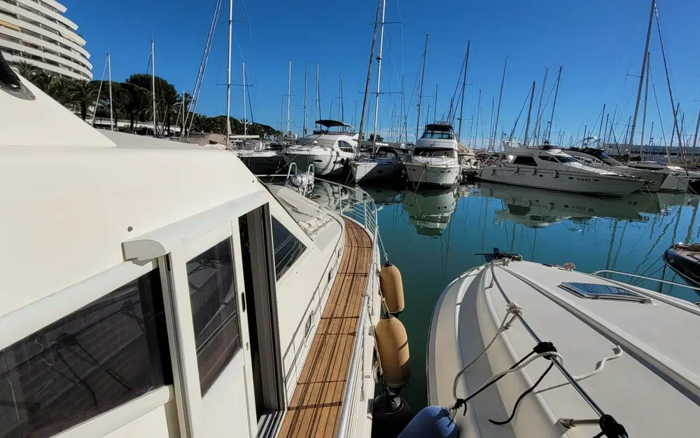 slider 7 Guy Couach 1401