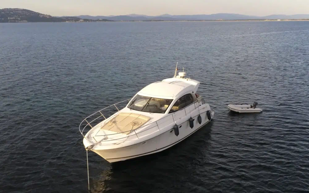 slider 6 Jeanneau Prestige 38
