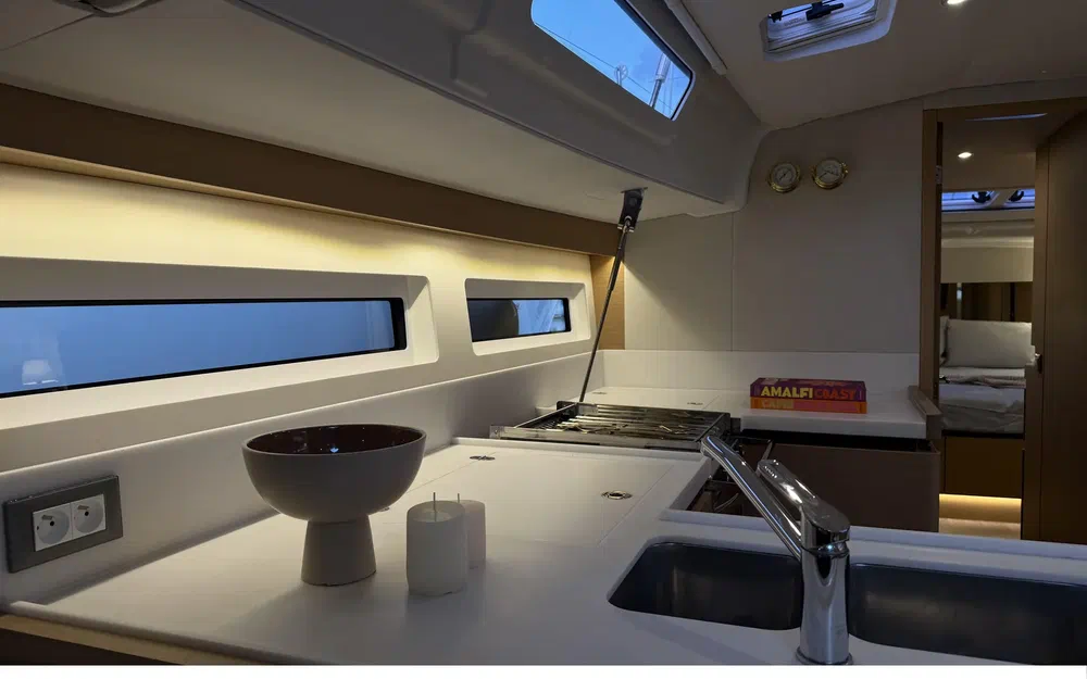 slider 18 Jeanneau Sun Odyssey 490 Performance