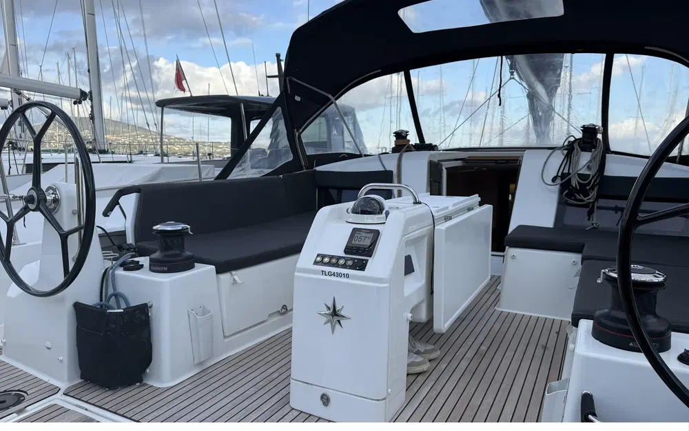 slider 4 Jeanneau Sun Odyssey 490 Performance