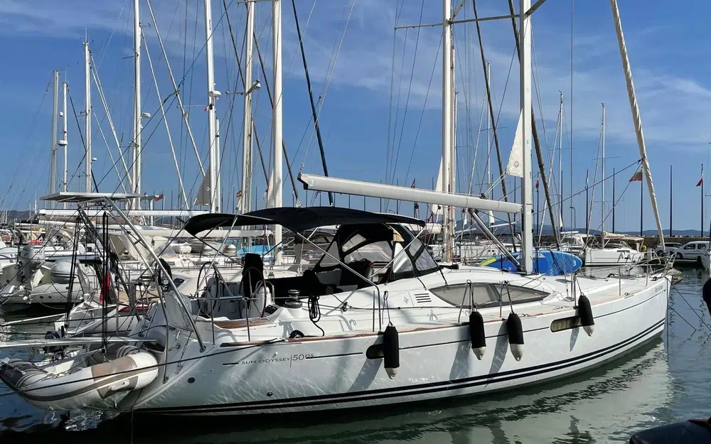 slider 0 Jeanneau Sun Odyssey 50 DS