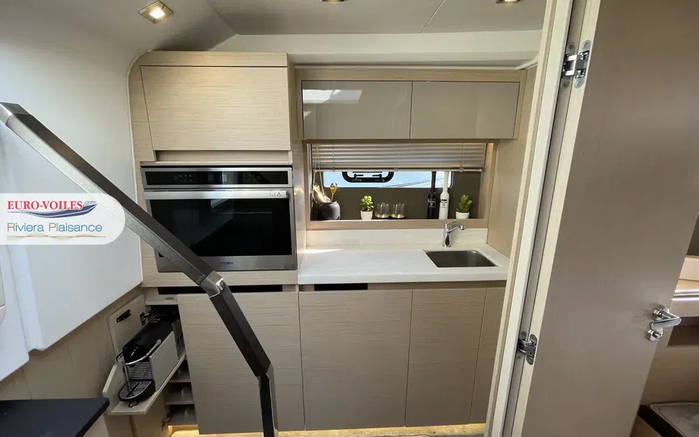 slider 17 Jeanneau DB 43