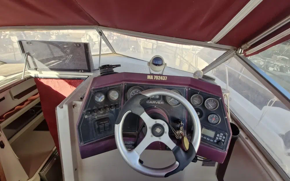 slider 12 Carver 2557 Montego